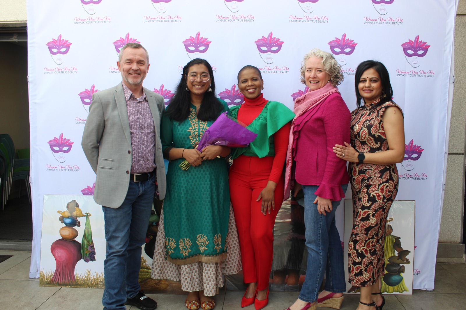 CEO and Guests of Honour